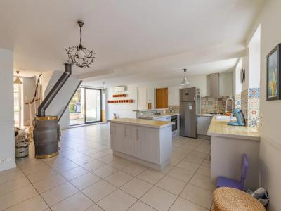 For sale Wissous 6 rooms 201 m2 Essonne (91320) photo 4