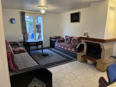 For sale 4 rooms 71 m2 Yvelines (78130) photo 1