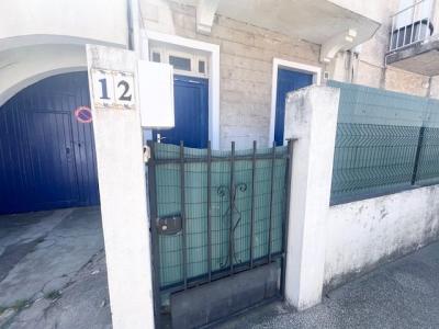 For sale CENTRE VILLE   RIVE DROIT 2 rooms 34 m2 Gard (30240) photo 0