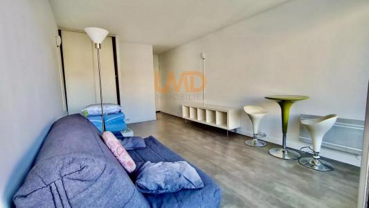 For sale Nimes 1 room 23 m2 Gard (30000) photo 2
