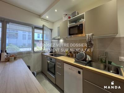 For rent Cachan 5 rooms 11 m2 Val de Marne (94230) photo 2
