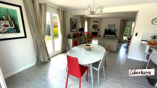 For sale Pessac 7 rooms 173 m2 Gironde (33600) photo 4