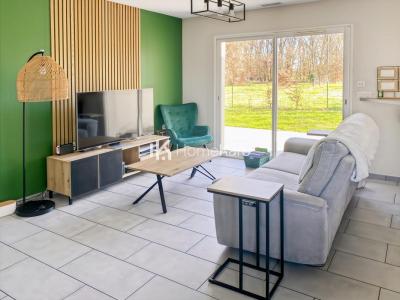 For sale Montauban 4 rooms 91 m2 Tarn et garonne (82000) photo 1