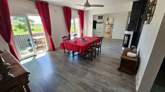 For sale Houdan 7 rooms 133 m2 Yvelines (78550) photo 2