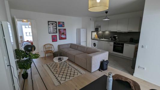 For rent Clichy 5 rooms 21 m2 Hauts de Seine (92110) photo 2