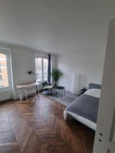 For rent Paris-16eme-arrondissement 3 rooms 24 m2 Paris (75016) photo 3