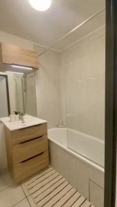 For rent Lille 4 rooms 21 m2 Nord (59000) photo 3