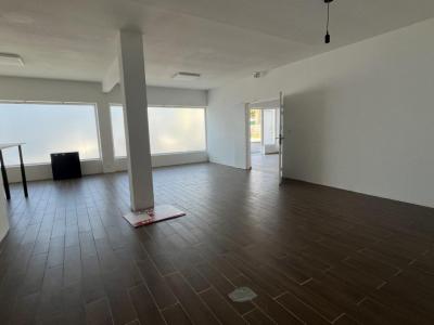 Louer Local commercial 1000 m2 Ajaccio