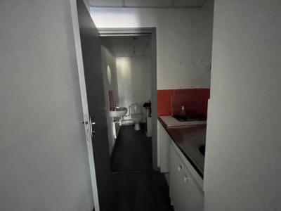 Louer Local commercial Ajaccio 24000 euros