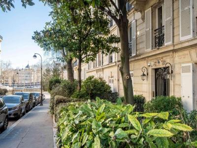 For sale Paris 3 rooms 51 m2 Paris (75000) photo 0