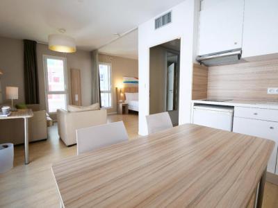 For sale Lyon-7eme-arrondissement 1 room 38 m2 Rhone (69007) photo 3