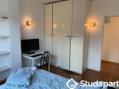 For rent Courbevoie 1 room 15 m2 Hauts de Seine (92400) photo 3