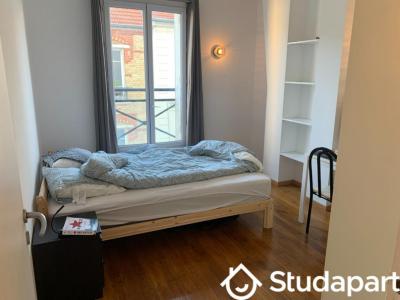 For rent Courbevoie 1 room 15 m2 Hauts de Seine (92400) photo 4