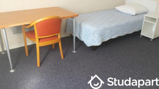 Louer Appartement 16 m2 Guyancourt