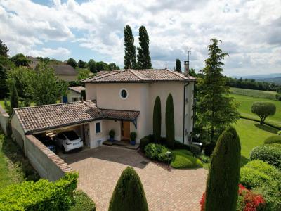 For sale Chaponnay 5 rooms 200 m2 Rhone (69970) photo 2