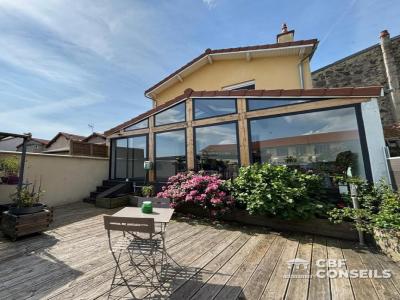 For sale Mozac 7 rooms 160 m2 Puy de dome (63200) photo 0