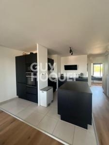 For sale Compiegne 3 rooms 70 m2 Oise (60200) photo 2