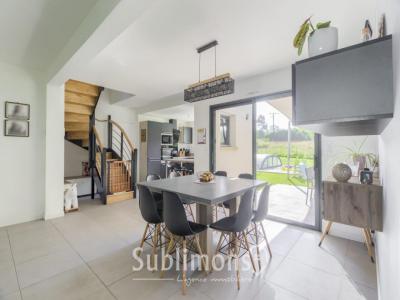 For sale Lauzach 5 rooms 150 m2 Morbihan (56190) photo 3