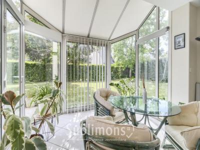 For sale Vannes 6 rooms 151 m2 Morbihan (56000) photo 2