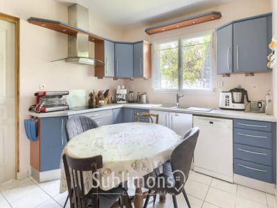 For sale Noyalo 6 rooms 155 m2 Morbihan (56450) photo 4