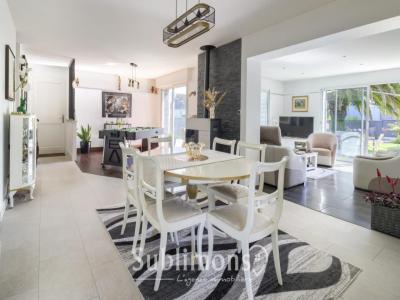 For sale Trefflean 6 rooms 202 m2 Morbihan (56250) photo 0