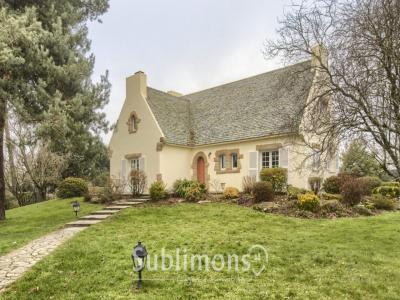 For sale Vannes 7 rooms 170 m2 Morbihan (56000) photo 1