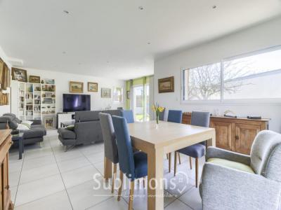 For sale Pluneret 8 rooms 168 m2 Morbihan (56400) photo 1