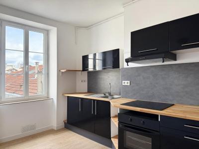 For sale Pau 3 rooms 68 m2 Pyrenees atlantiques (64000) photo 1