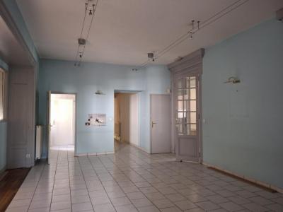 For sale Morez 18 rooms 531 m2 Jura (39400) photo 4