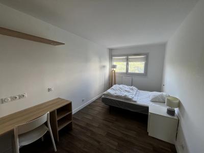 For sale Montigny-le-bretonneux 3 rooms 68 m2 Yvelines (78180) photo 1