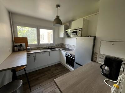 For sale Montigny-le-bretonneux 3 rooms 68 m2 Yvelines (78180) photo 2