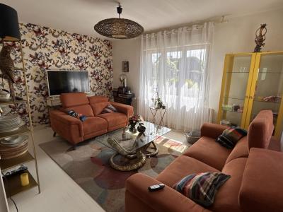 For sale AU PORTES DU CENTRE VILLE 4 rooms 57 m2 Cotes d'armor (22700) photo 2