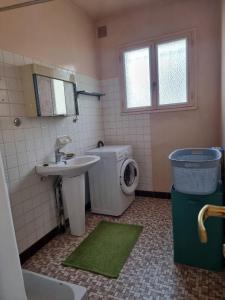 For sale PROCHE CENTRE ET GARE 6 rooms 145 m2 Aube (10100) photo 4