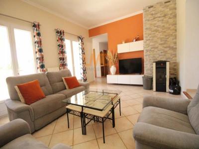 For sale Ensues-la-redonne 3 rooms 158 m2 Bouches du Rhone (13820) photo 4