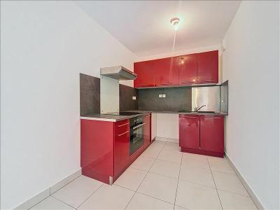 For rent Melun 2 rooms 40 m2 Seine et marne (77000) photo 2