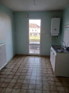 For sale Bruay-la-buissiere 86 m2 Pas de calais (62700) photo 3