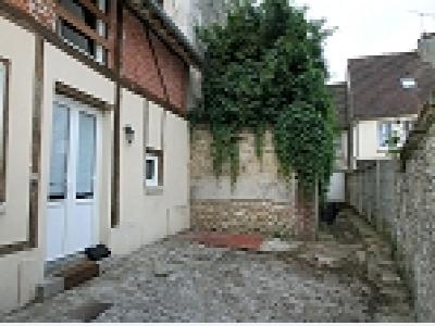 For rent 2 rooms 31 m2 Oise (60600) photo 0
