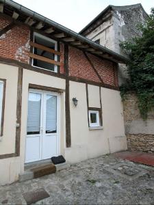For rent 2 rooms 31 m2 Oise (60600) photo 2