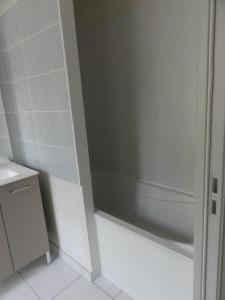For rent Creusot 2 rooms 37 m2 Saone et loire (71200) photo 2