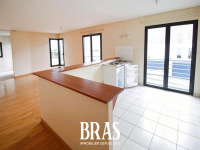 For sale Nantes 2 rooms 49 m2 Loire atlantique (44100) photo 1