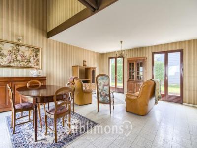 For sale Vannes 6 rooms 85 m2 Morbihan (56000) photo 2