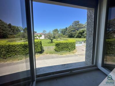 For sale Genay 5 rooms 116 m2 Rhone (69730) photo 4
