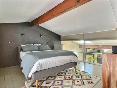 For sale Bordeaux 3 rooms 97 m2 Gironde (33800) photo 4