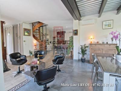 For sale Rognonas 6 rooms 137 m2 Bouches du Rhone (13870) photo 3