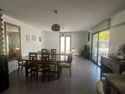 For sale Adissan 5 rooms 110 m2 Herault (34230) photo 3