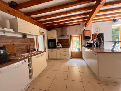 For sale Joze 7 rooms 110 m2 Puy de dome (63350) photo 3