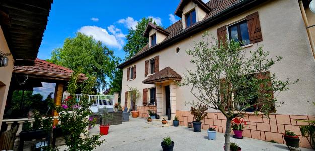 For sale Abrets 6 rooms 10 m2 Isere (38490) photo 0