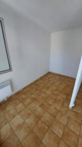 For sale Sete 2 rooms 27 m2 Herault (34200) photo 2