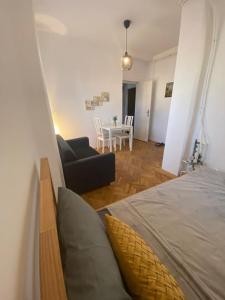 Annonce Location Appartement Paris-18eme-arrondissement 75