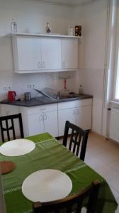 For rent Paris-17eme-arrondissement 2 rooms 44 m2 Paris (75017) photo 3